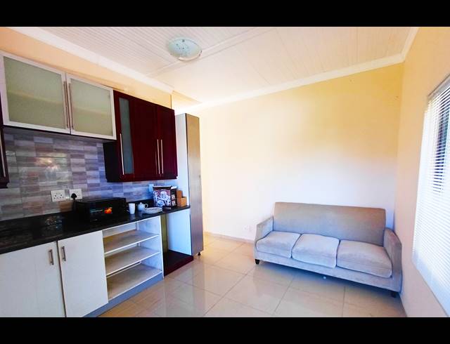 4 BEDROOM FREEHOLD FOR SALE IN PALMIET